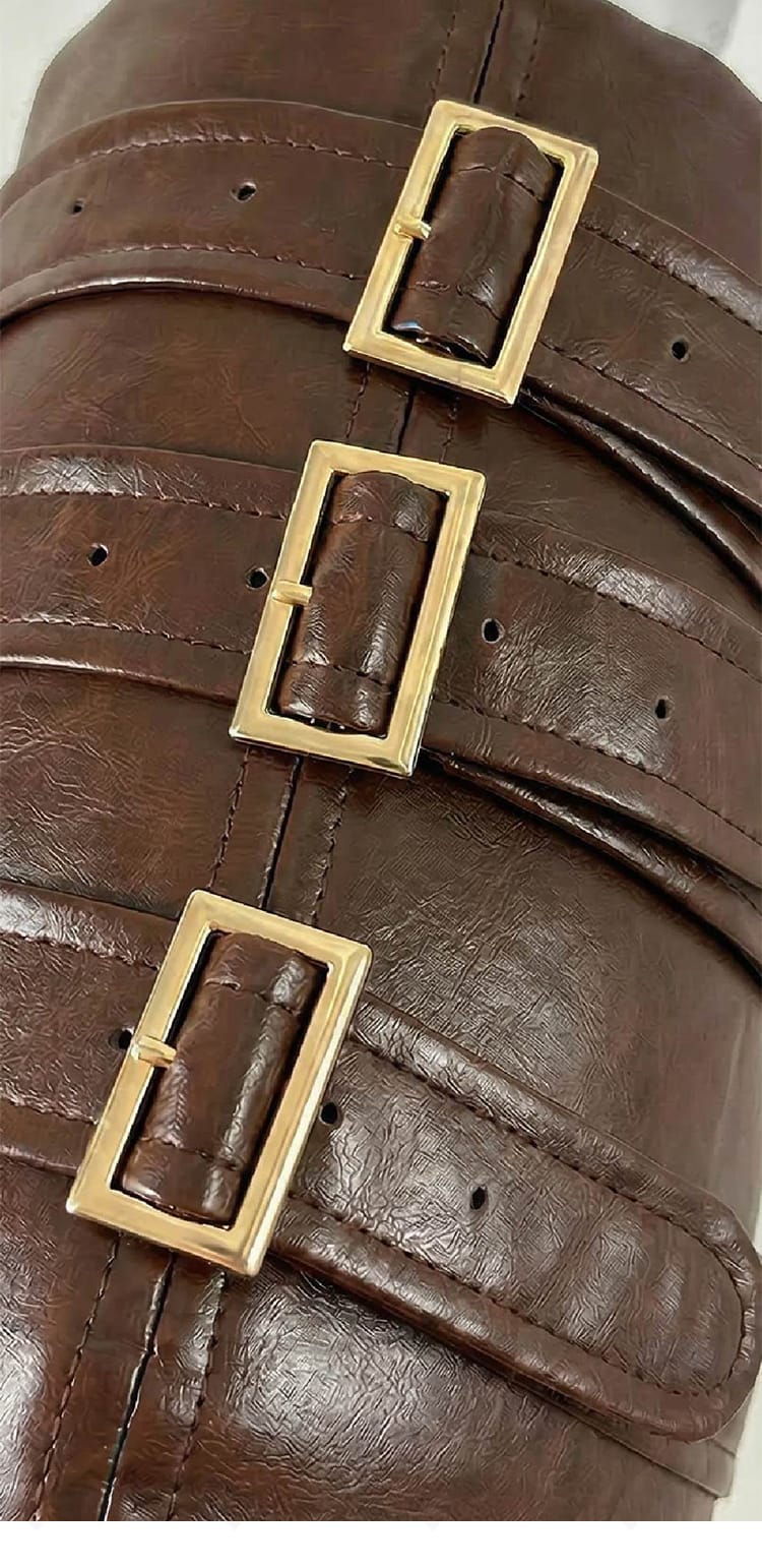 ルー『白い猫』コスプレ衣装 リボン系の結び・レースアップ装飾の近接