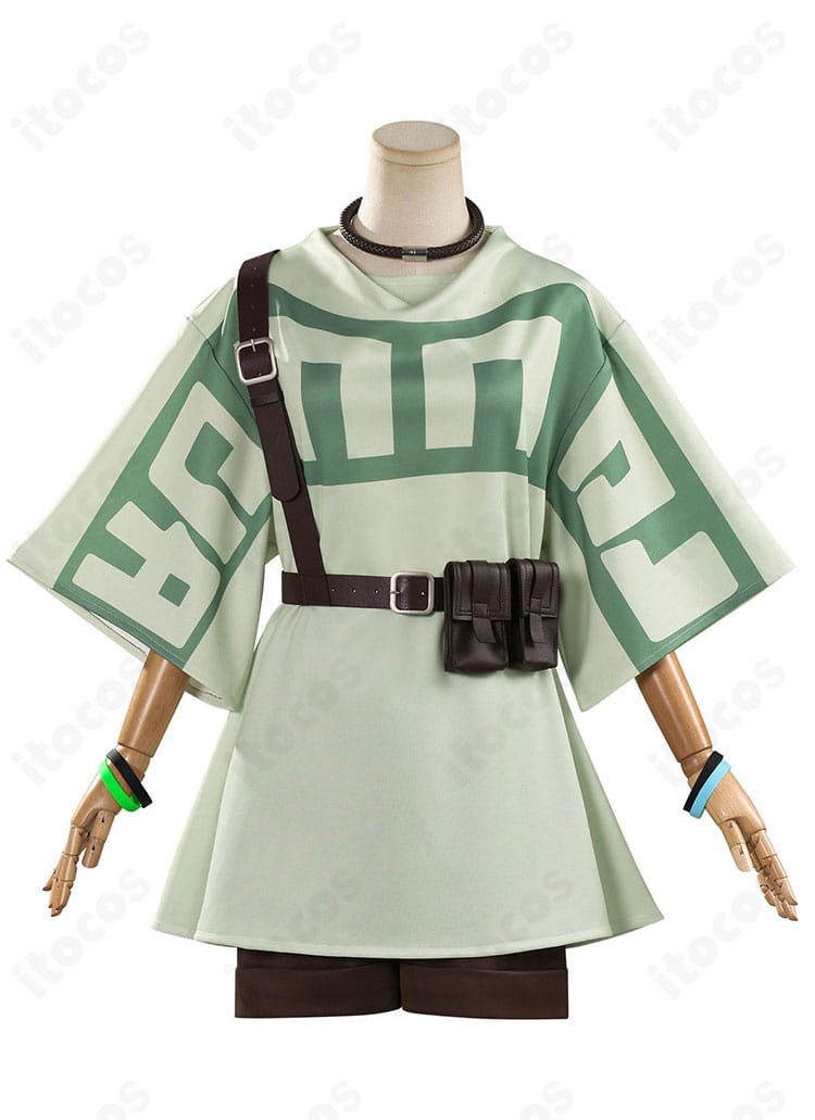 ガチアクタ レムリン コスプレ衣装の正面全体。ストリート調トップスとショートパンツのシルエット