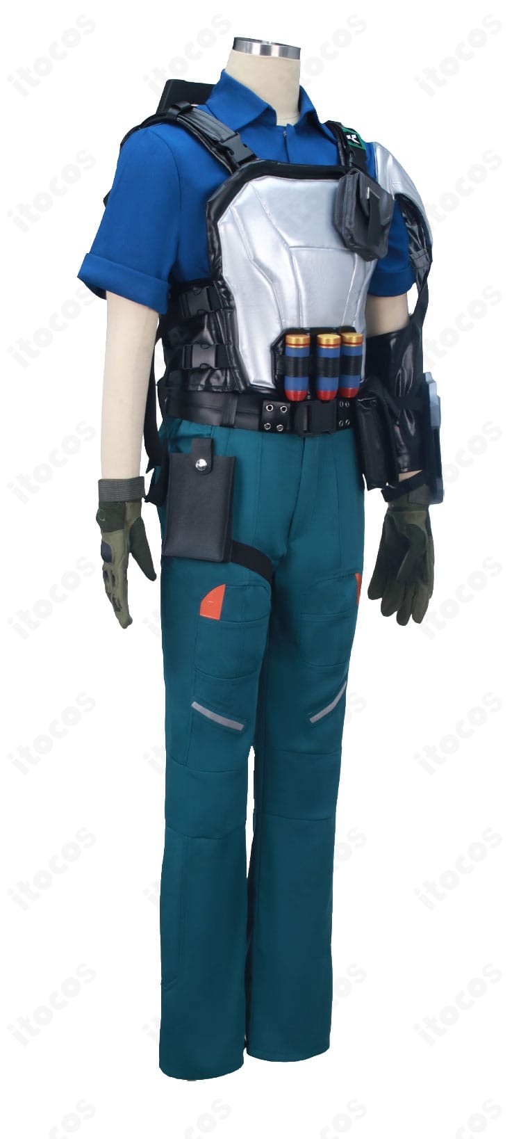 ブリムストーン衣装の側面。肩鎧とレッグポーチの立体感