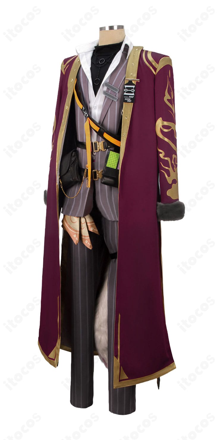 アークナイツ ベッローネ衣装の側面。マントの落ち感と肩ベルトのライン、腰装飾の位置関係を確認できる。