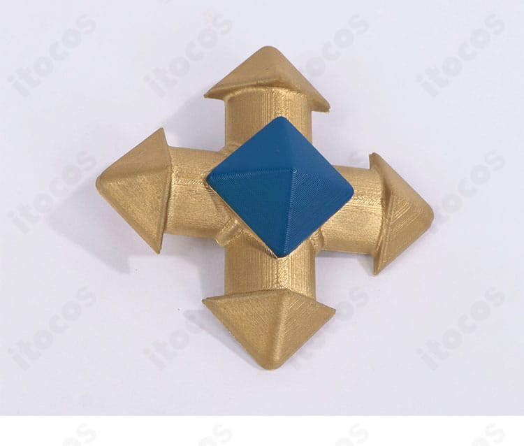 胸元アクセサリーの意匠と質感ディテール