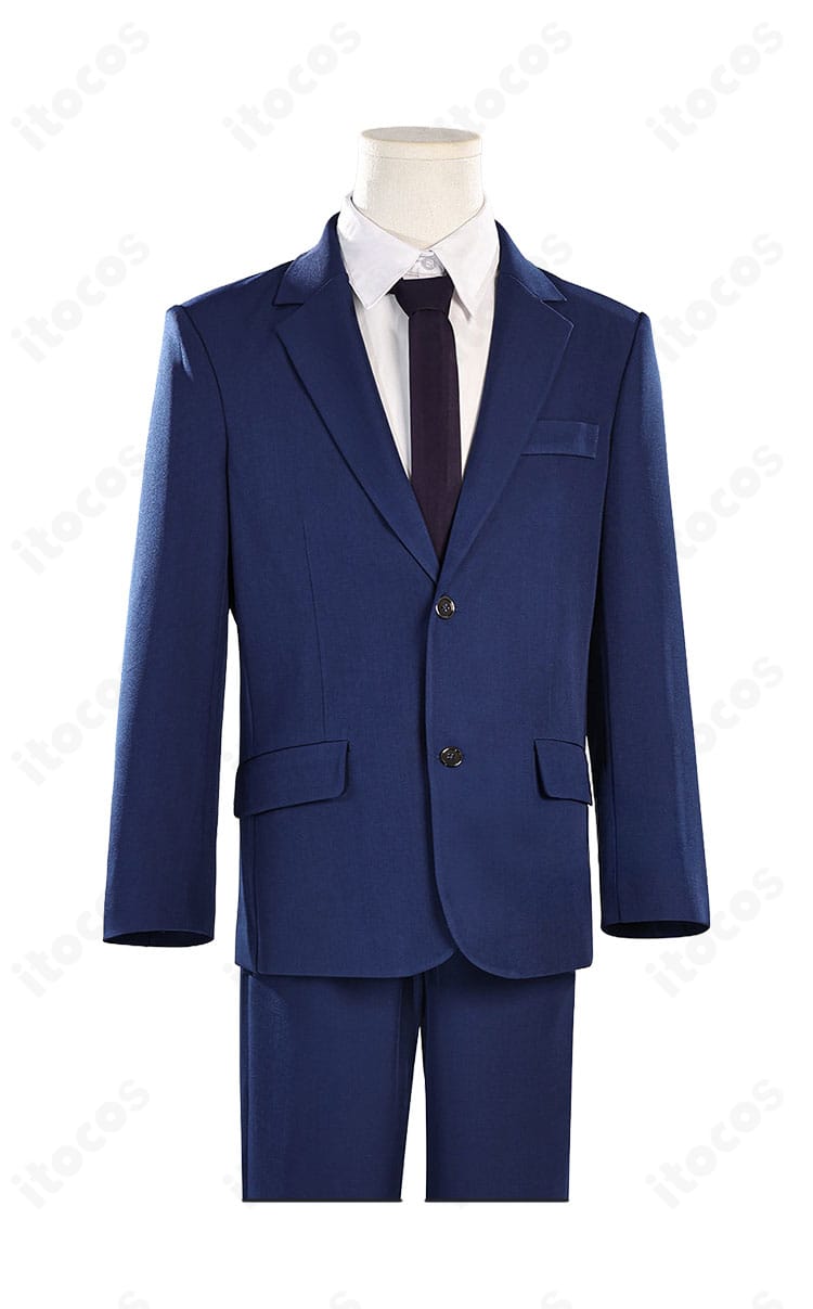 二藤宏嵩 スーツ衣装の正面全体（ジャケット・シャツ・ネクタイ・パンツ）