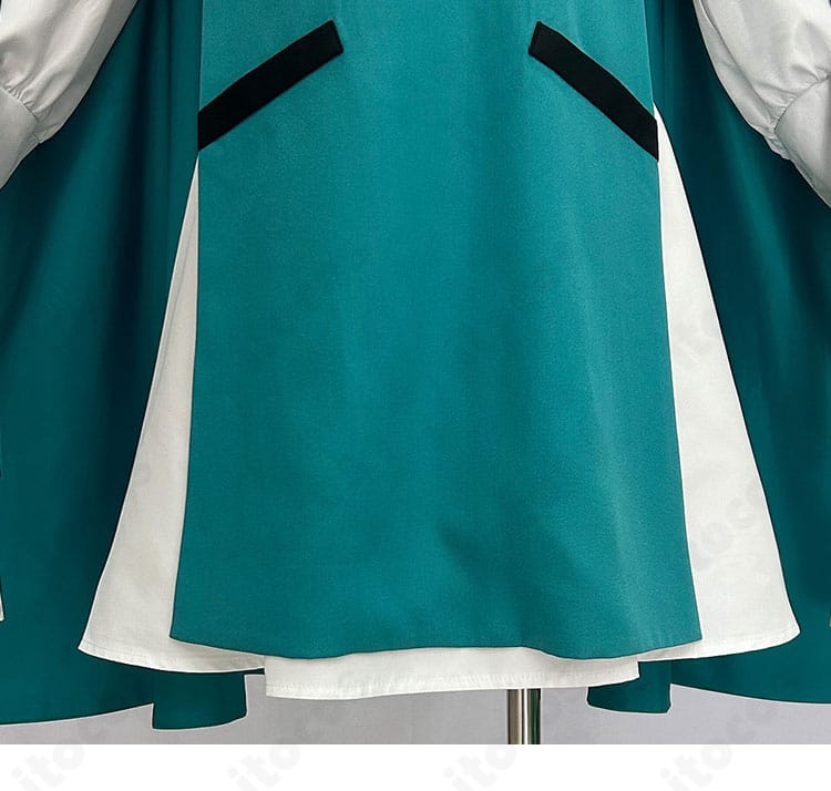 ココ 通常衣装 裾まわりの装飾・パイピングのディテール