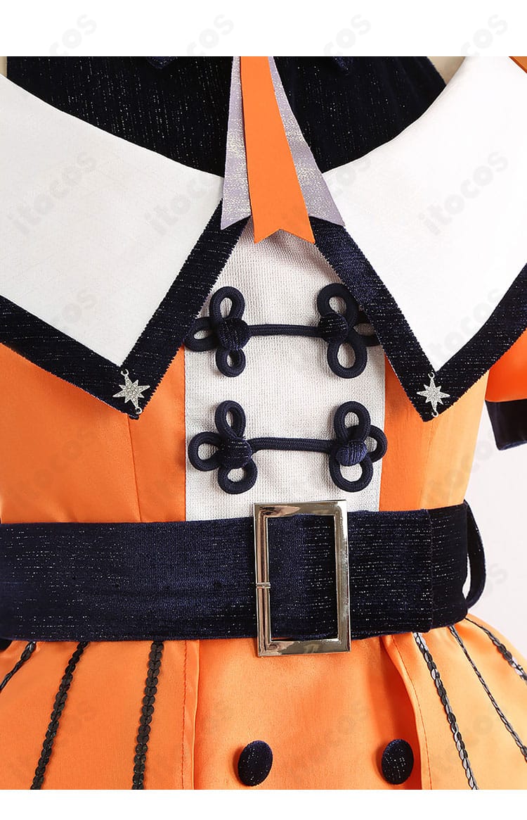 襟元装飾のディテール接写｜カラー切替と縫製ステッチの再現ポイント