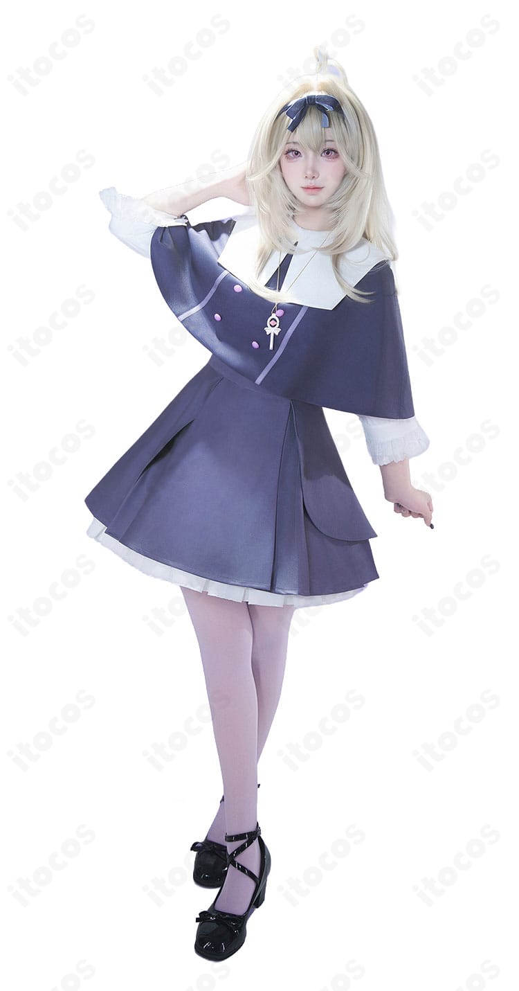 森亜るるか私服Ver.コスプレ衣装を着用した正面
