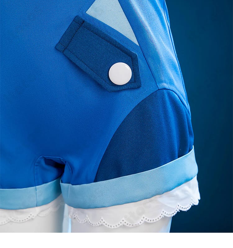 衣服ポケットのフラップと縫製仕上げの近接