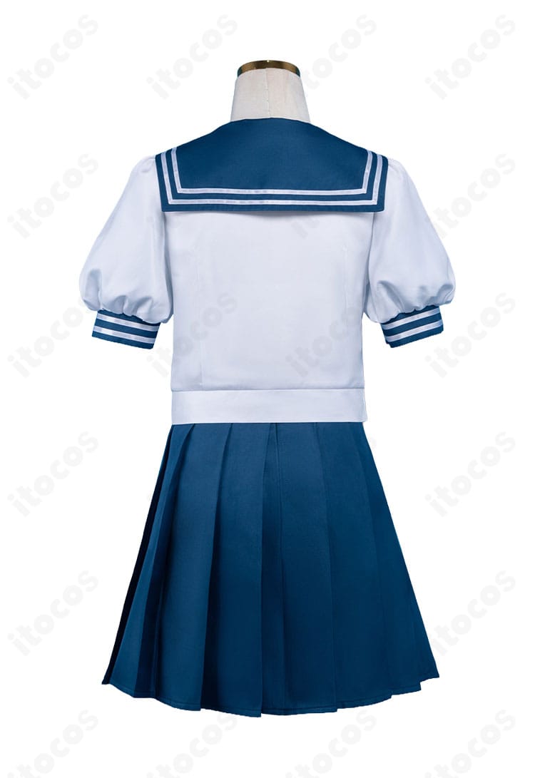 正反対な君と僕 鈴木みゆ 夏セーラー服コスプレ 背面のセーラー襟と丈感のディテール