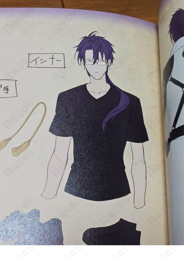 内番服のインナー用黒色半袖Tシャツ正面。首周りの形状とシンプルなデザインが分かる商品カット。