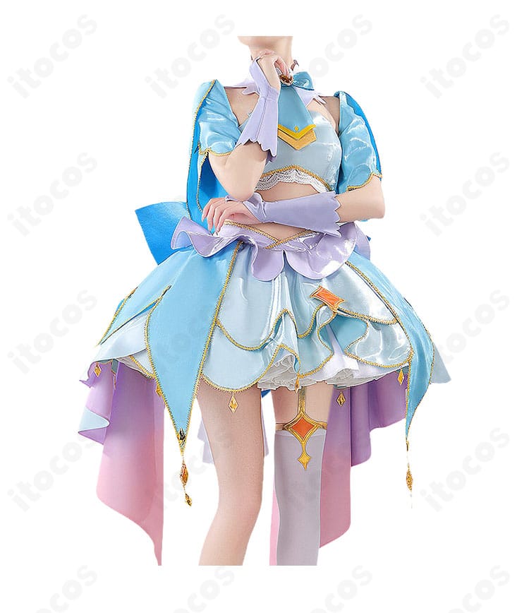 魔法少女風コスプレ衣装の側面シルエット