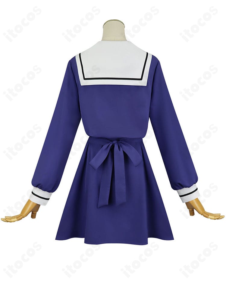 学園制服コスプレ衣装の全体背面と装飾ディテール