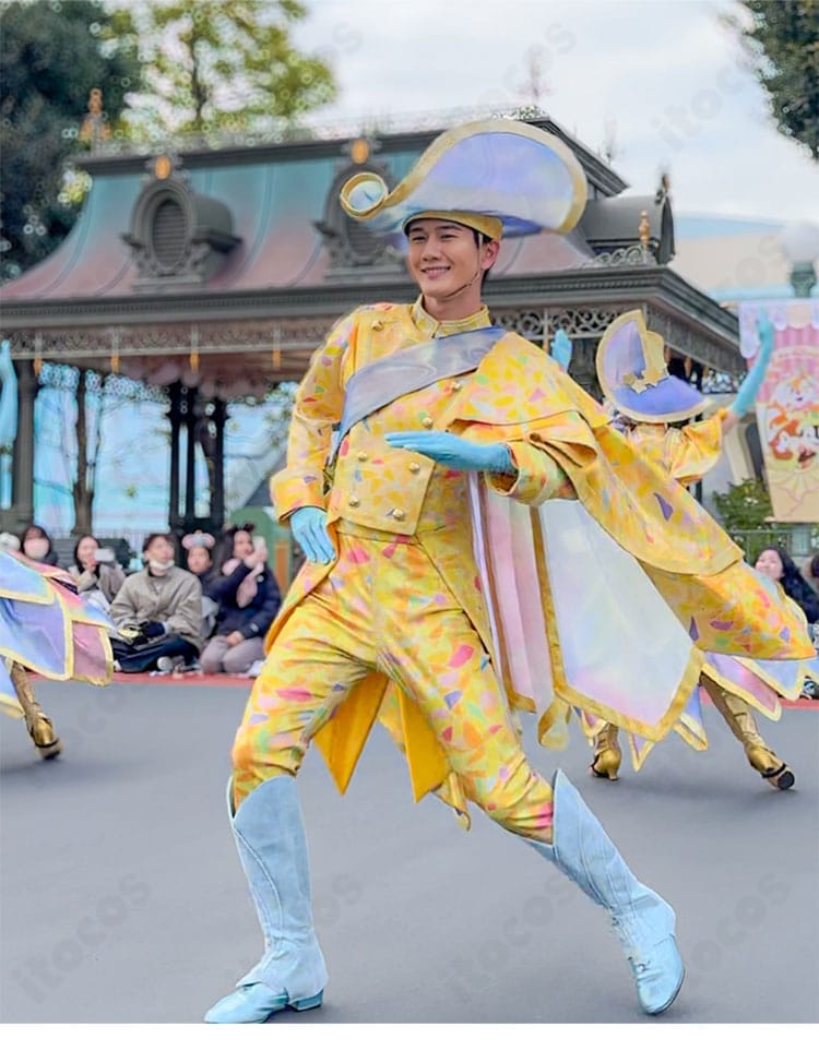 東京ディズニーランド ハーモニー・イン・カラー ダンサー衣装を着用した正面全身イメージ｜高コントラスト配色とハリ感のあるシルエット