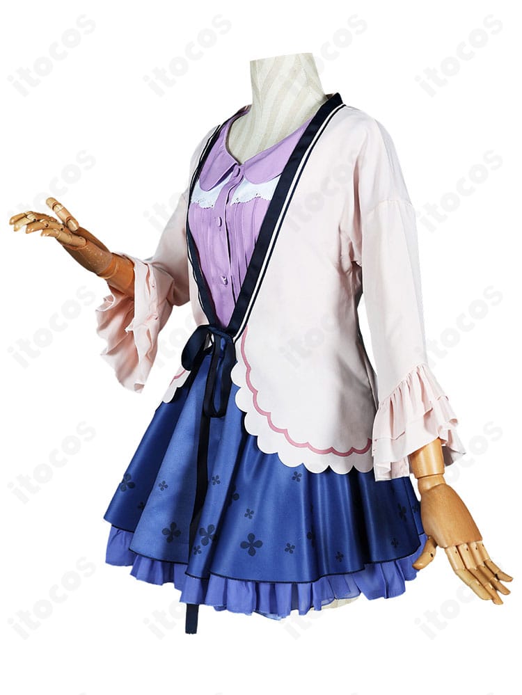 飛鳥湊 私服Ver.コスプレ衣装の側面シルエットとピンクカーディガン