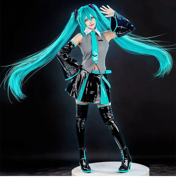 初音ミク V6パッケージビジュアルVer.衣装を着用した正面イメージ