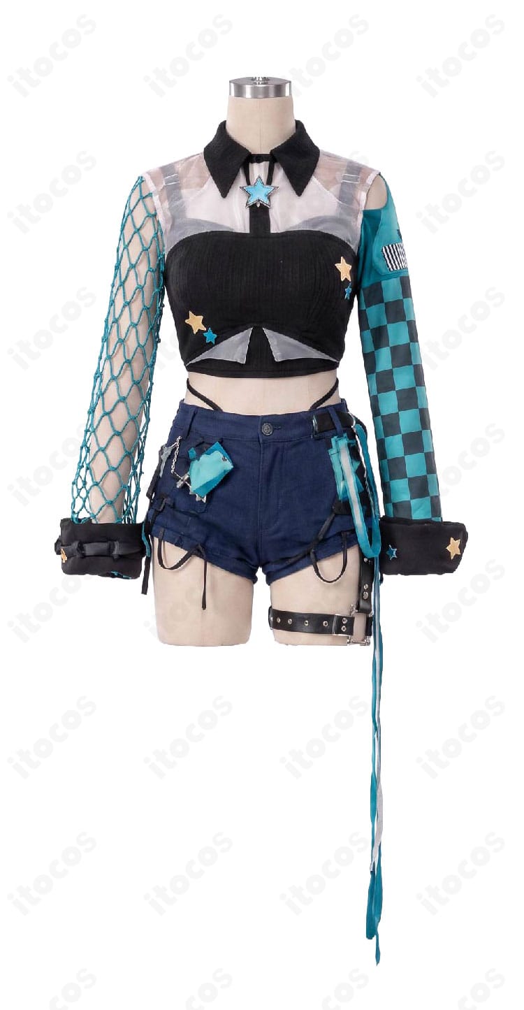 輪堂千速Harajuku original vol.1衣装の左右非対称トップスとショートパンツ正面