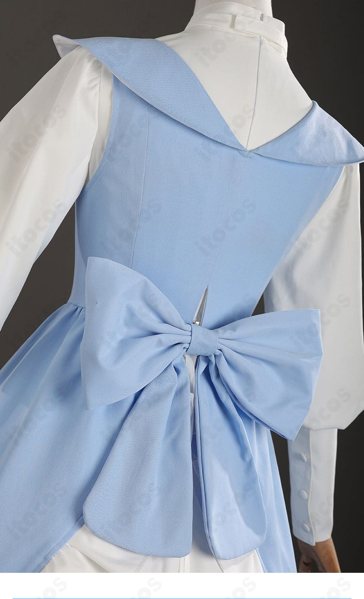 ロキシー私服コスプレ衣装の腰背面に付くバックリボン