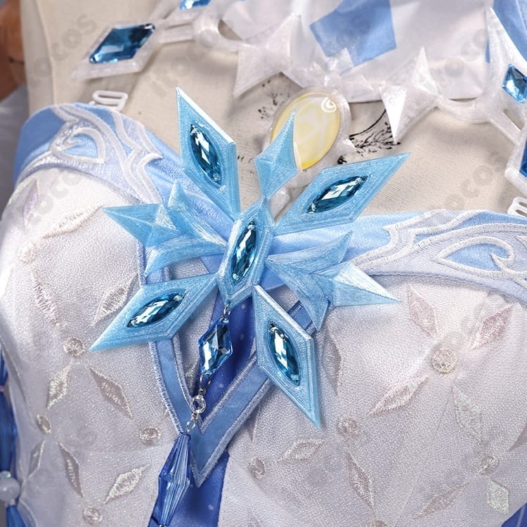 原神 氷の女皇コスプレ衣装｜王冠付きで威厳と華やかさを再現するドレスセット - 3枚目の画像