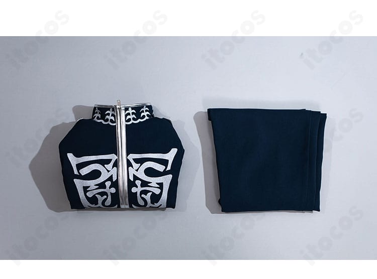 立花希佐ユニヴェール歌劇学校制服のセット内容であるジャケットとパンツ