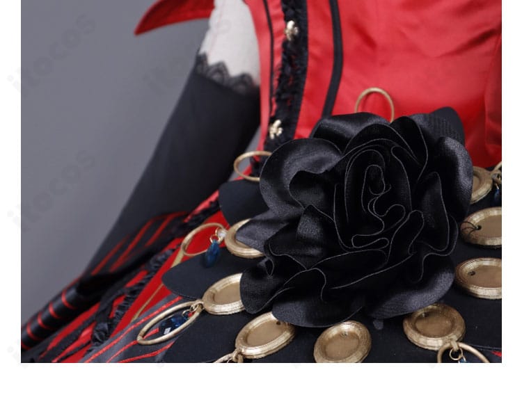 プリシラ・バーリエル衣装に付属する華やかな花飾りの詳細