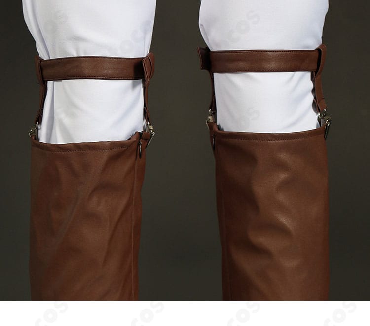 リゼル コスプレ衣装のレッグカバーと足元の装飾ディテール