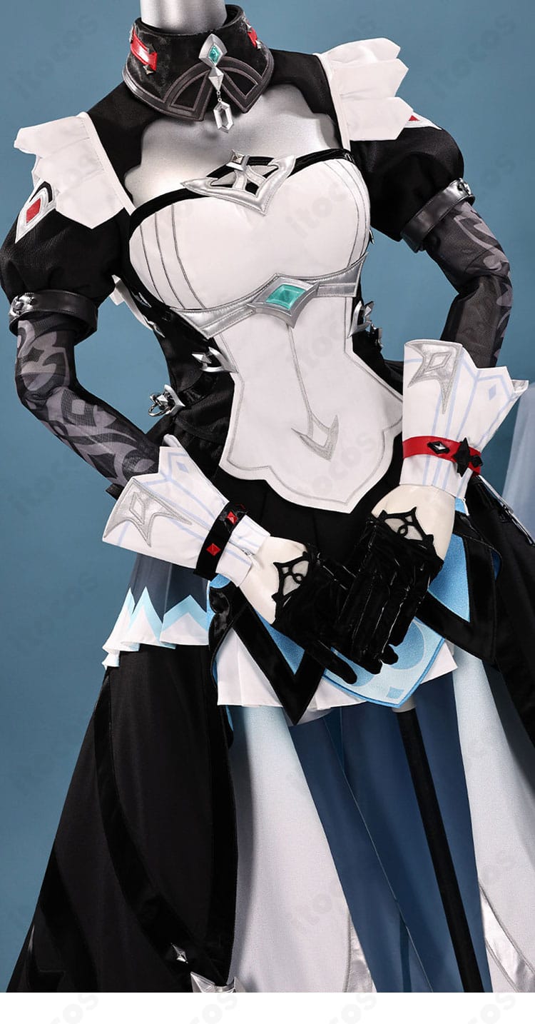 メイド長Ver.コスプレ衣装の襟元の装飾