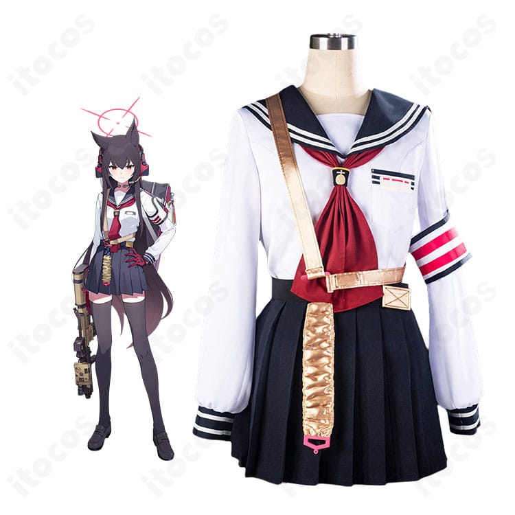 ブルーアーカイブの七度ユキノのキャラクター画像とセーラー制服風コスプレ衣装の比較