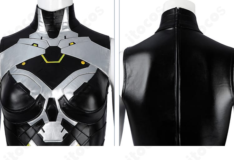 コスプレ衣装の前合わせと背面肩部分のディテール