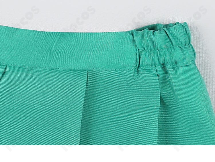 斉木楠雄のΨ難 照橋心美 制服コスプレ スカートのプリーツとウエスト周りのディテール。ラインの整いを確認できる画像。