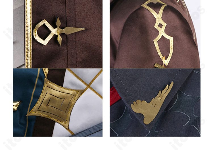 シャツ胸元アクセの接写。ITOCOSの付属小物クオリティと固定性を確認