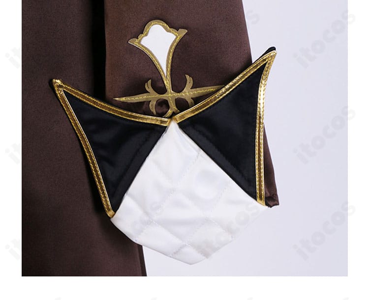 袖口ディテール。バーコード風モチーフと縫製の仕上がりを示すアップ