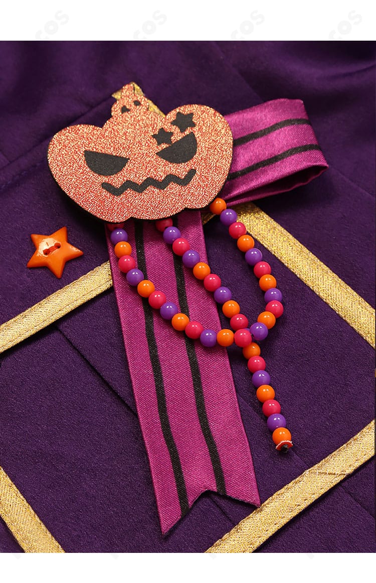 遊木真 ハロウィン衣装の胸飾りディテール拡大。高発色の刺繍が写真映えします。