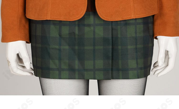 アシュリー・グラハム コスプレ スカート正面。プリーツ加工で原作通りの広がりと落ち感を表現。