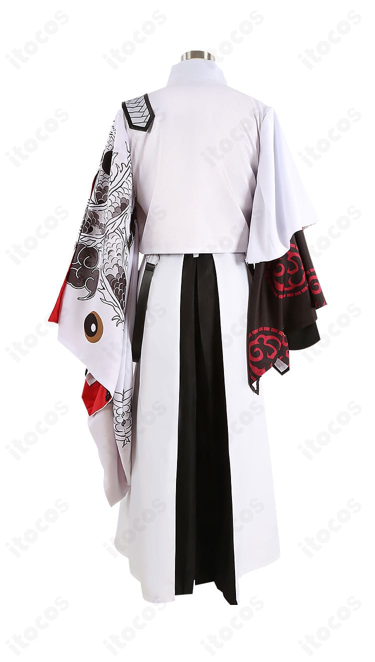 FGO 高杉晋作 コスプレ衣装の背面。コートの後ろ姿や裾の広がり、装飾の配置を確認できる画像