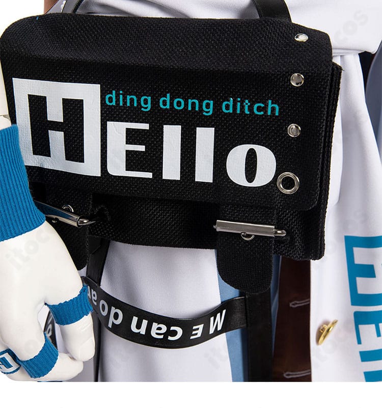 ギルティギア ストライヴ シン＝キスク衣装 ウエストポーチ詳細。実物感ある素材表現とステッチの仕上がりを示すクローズアップ。