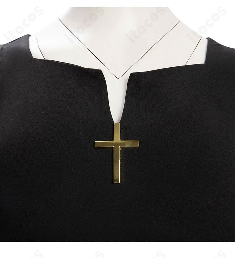 ギルティギア ストライヴ シン＝キスク衣装 襟元・アクセサリー詳細。衣領の形状や装飾の作り込みを近距離で確認できるアップ。