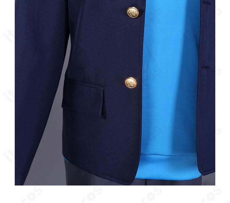 ダイナゼノン 麻中 蓬 コスプレ衣装のフルセット着用例。動きやすいレイヤードでポージングが映え、写真でもバランス良く再現。