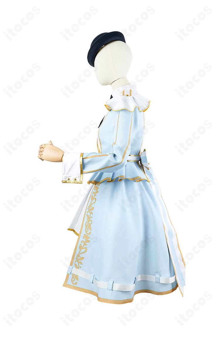 ウマ娘コスプレ衣装の左サイドディテール。スカートの層構造と腰飾りのボリューム感を確認できる。