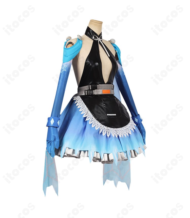 幻塔 メリル衣装 右側面。肩飾りの立体感とシルエットのライン、サイドからのバランスを確認できる画像。