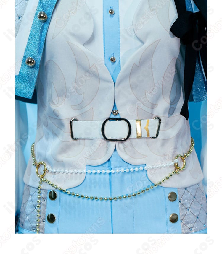 TRIP衣装パンツ背面のポケット周辺。縫製線と装飾の配置を捉えたディテール写真