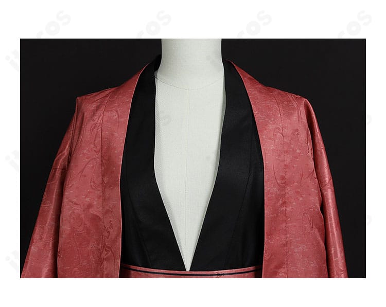 ハイキュー!! 黒尾鉄朗 コスプレ 上着フロントの詳細。前立てのライン取りと胸元ロゴ位置を分かりやすく表示