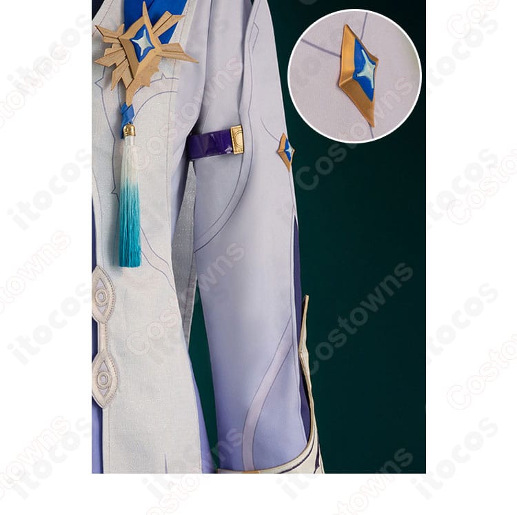 サンデー衣装の肩パーツ詳細。エポレット風装飾とステッチワークをクローズアップ。