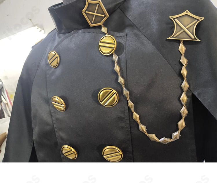 FF14 ヨルハ五一式軍装:術 襟元メタル風ボタンのクローズアップ。公式イメージに沿う配置