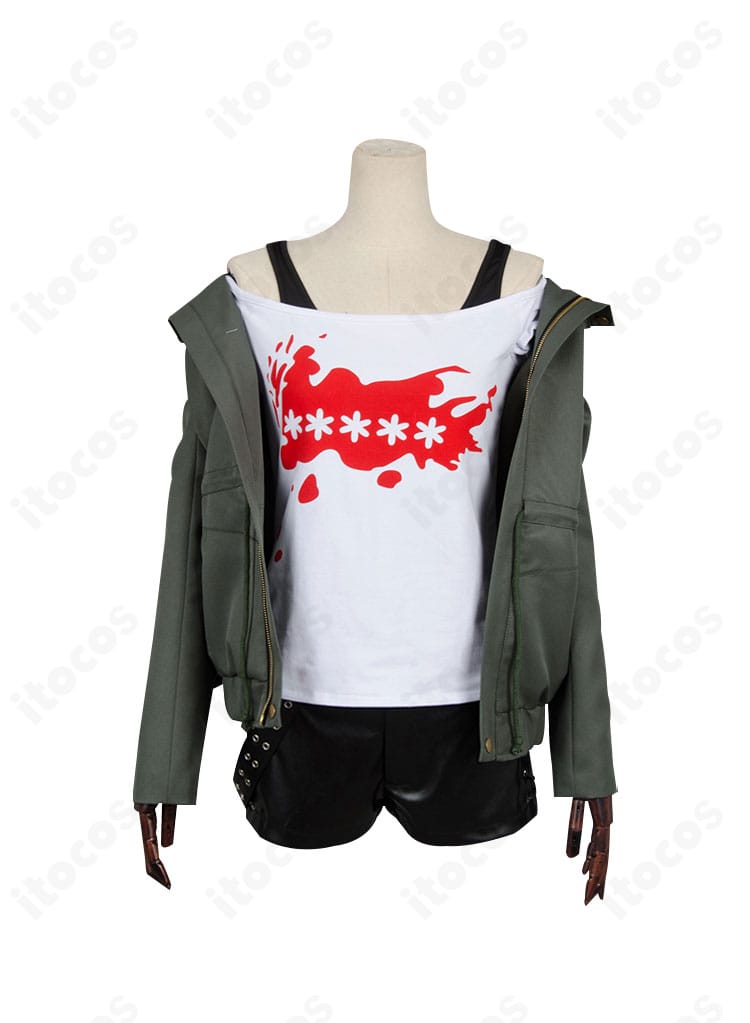 ペルソナ5 佐倉双葉 私服コスプレ衣装の正面全体。コートとトップス、タンクトップ、ショートパンツ、靴下の5点セット構成とシルエットを確認できる構図。