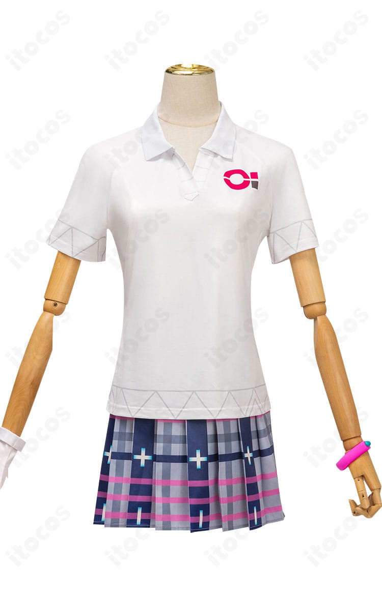 エスパーミクのコスプレ衣装ディテール正面。刺繍装飾とカラーコントラストが映えるトップスとスカート