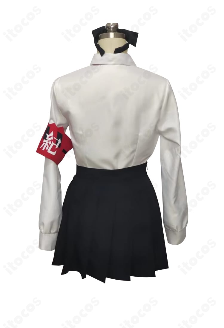 ゲヘナ学園制服 火宮チナツ コスプレ背面。背面ラインとスカートのドレープが確認でき、写真撮影で映えるバランスに調整。