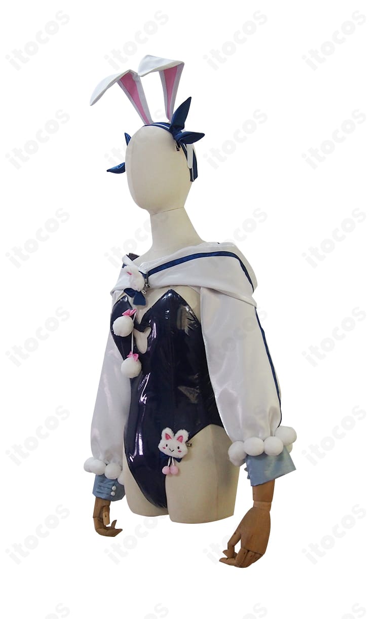 ラフィーII「うとうとビジーデー」衣装の側面ディテール。縫製ラインと装飾の収まり、写真映えする発色バランスを確認できる角度。