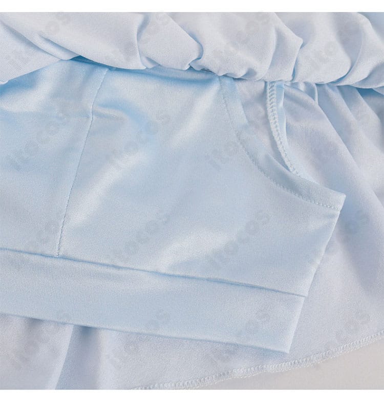 星野アイのビスチェ風トップス内側。裏地と縫製で快適性を高めた仕様。