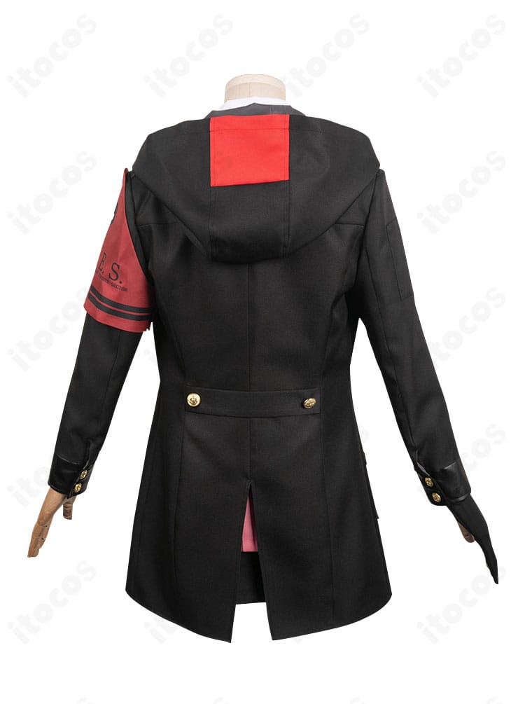 ペルソナ3 リロード 岳羽ゆかり 戦闘服コスプレ 背面。背中のシルエットとスカートの広がりを再現したデザイン