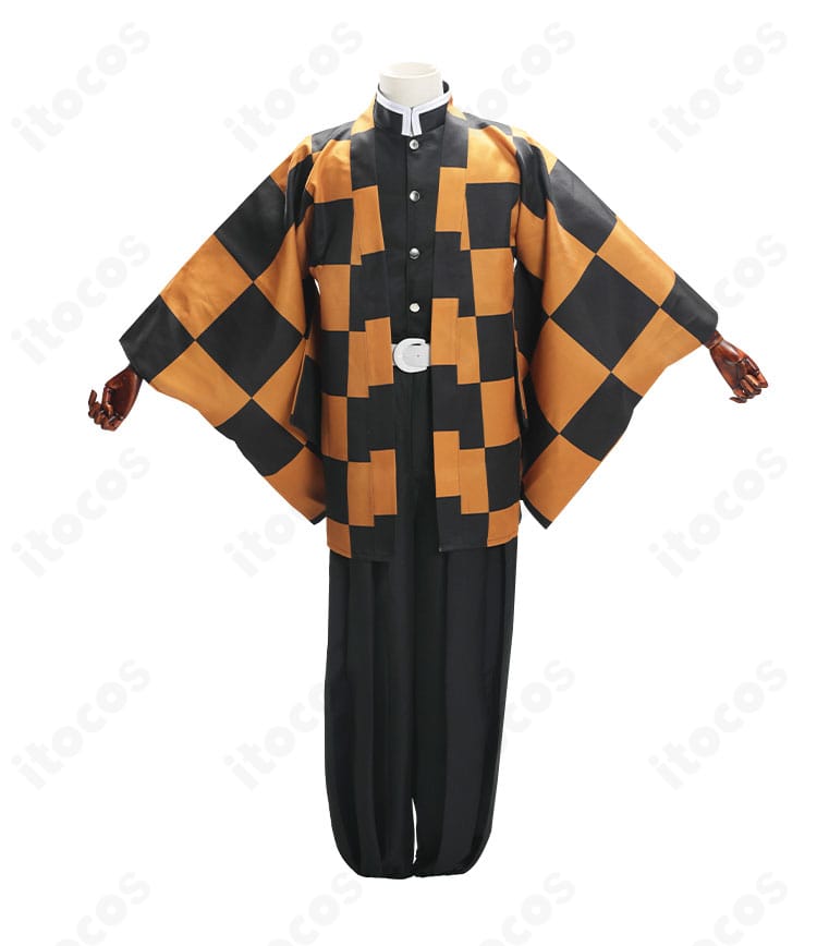 鬼滅の刃 竈門炭十郎のコスプレ衣装・正面全体。端正なシルエットと和装の直線的なラインが特徴。