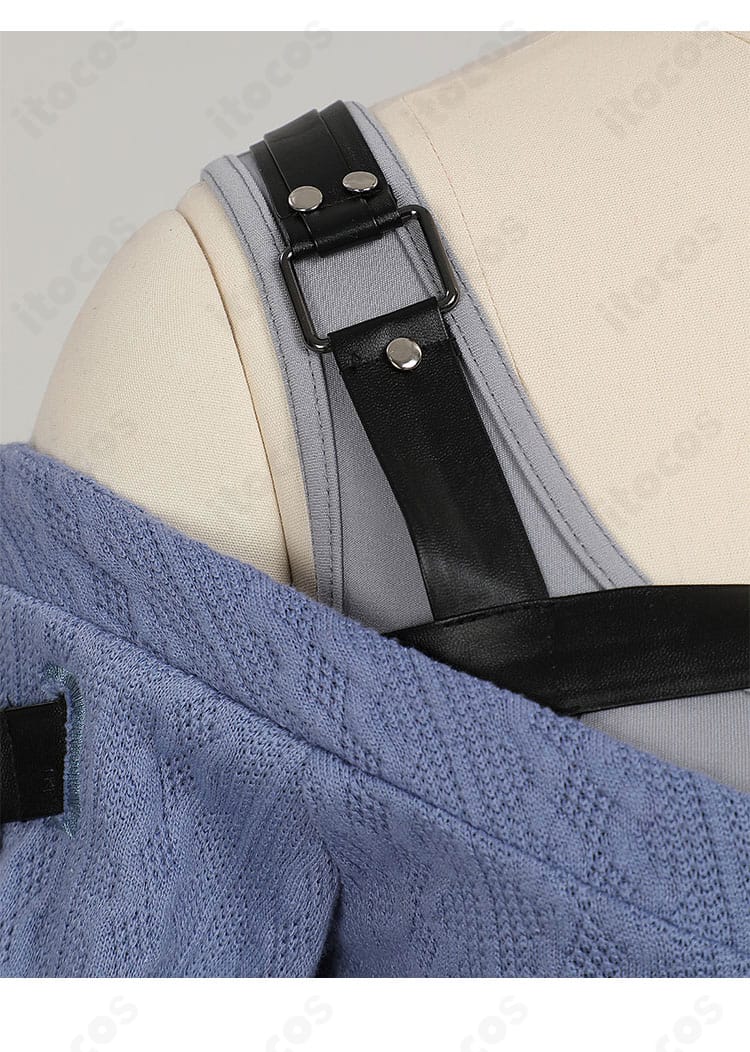 ティファ・ロックハート衣装の肩部分ディテール。メタルフット仕様の装飾と縫製ラインを接写。