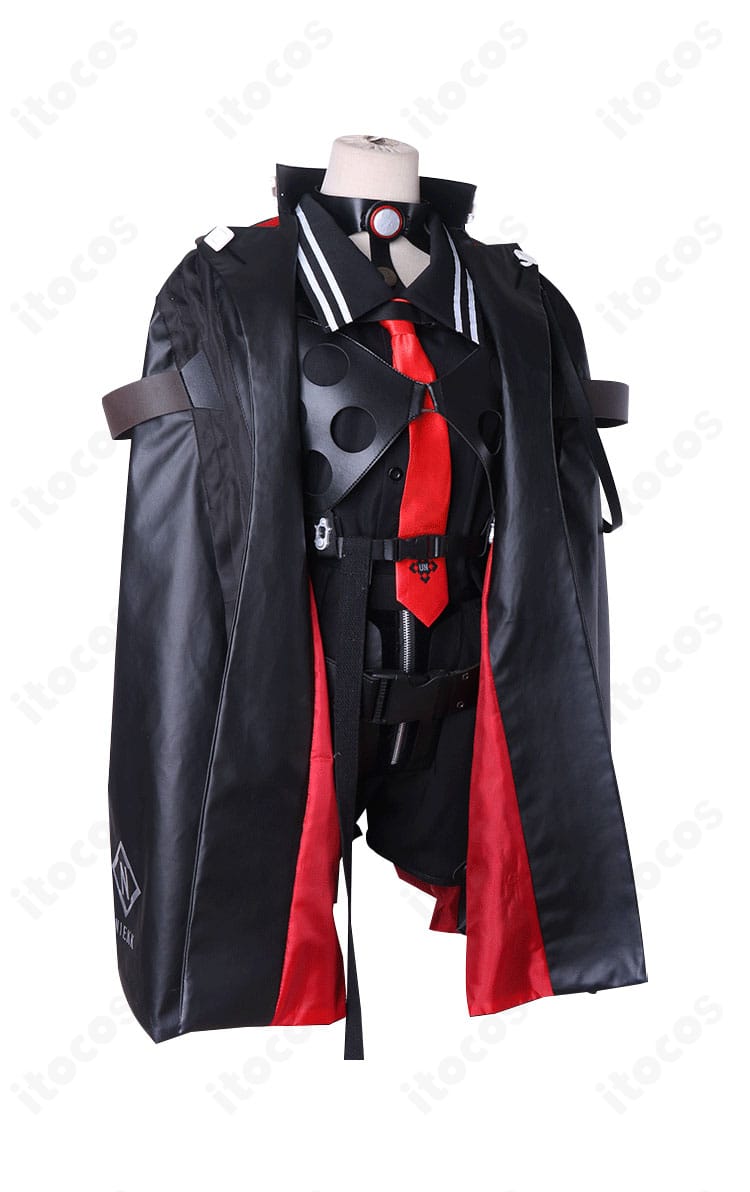 ベスティーのコスプレ衣装を正面から撮影。襟元や腹部装飾まで忠実に再現し、NIKKEらしい近未来デザインが映える一枚。